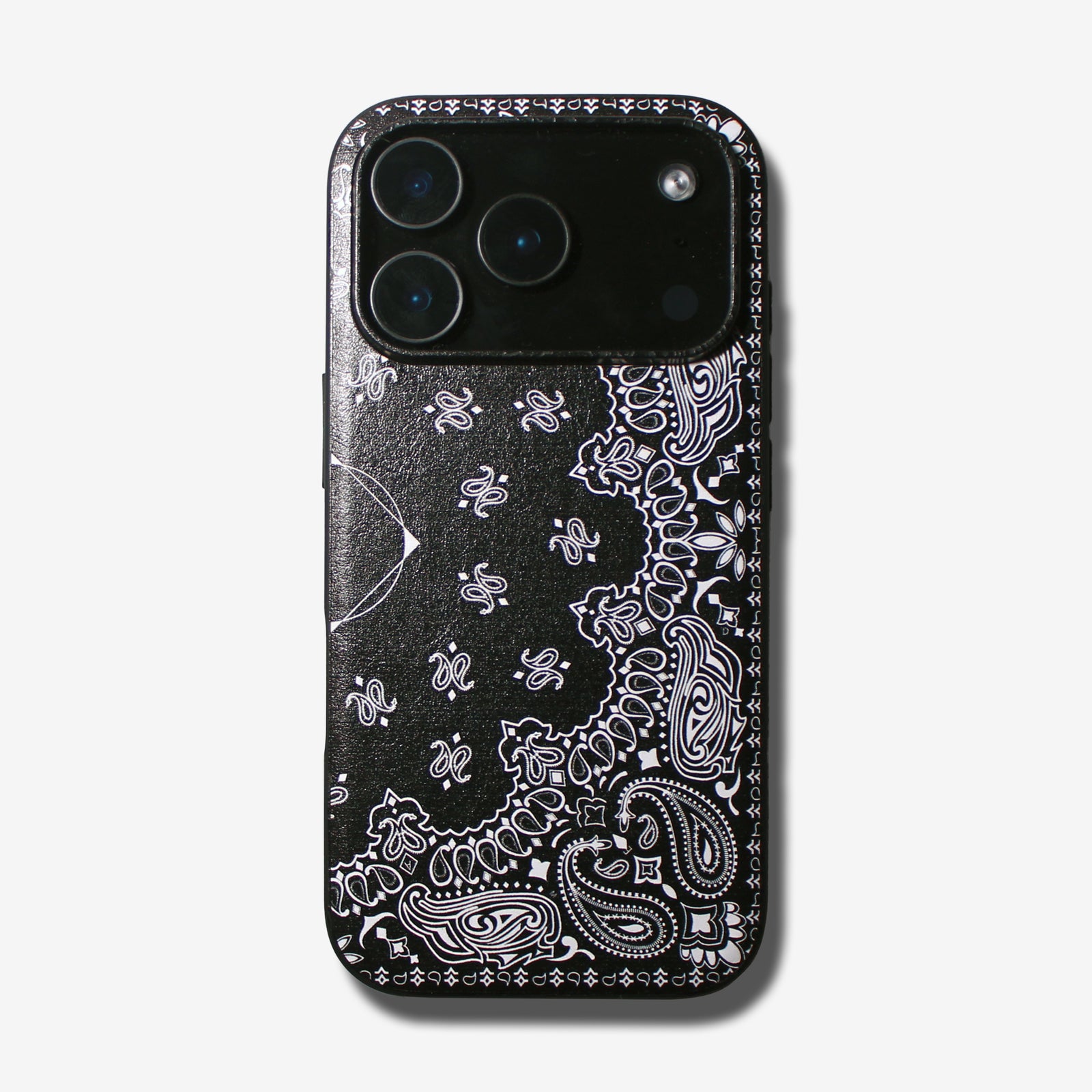 A good all】iPhoneケースレザーカバー ペイズリー×ブラック 12/12pro