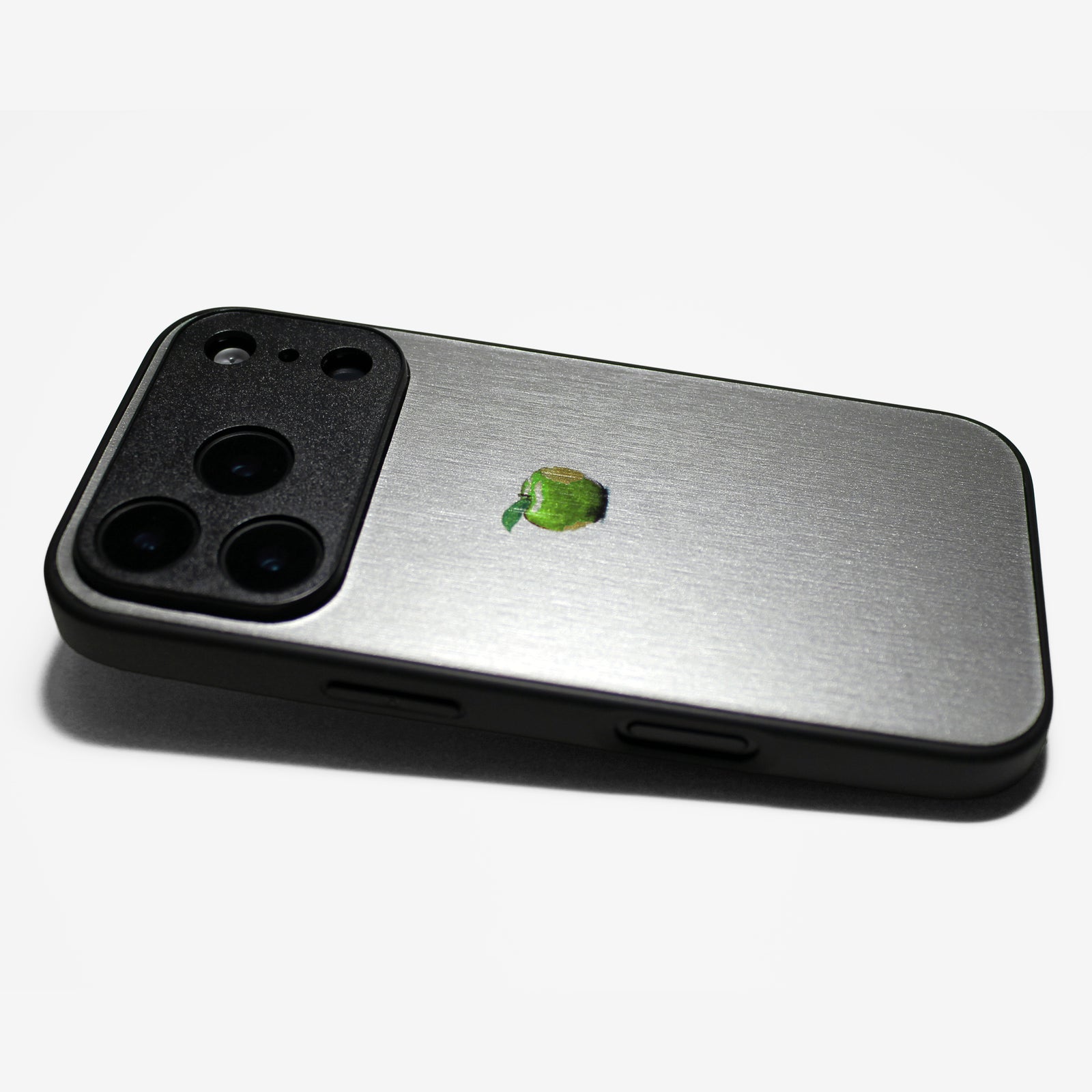 iPhone - ☆Ringojp出品☆ A good all】iPhoneケース まるで金属 カメラフルカバーver. 青リンゴ